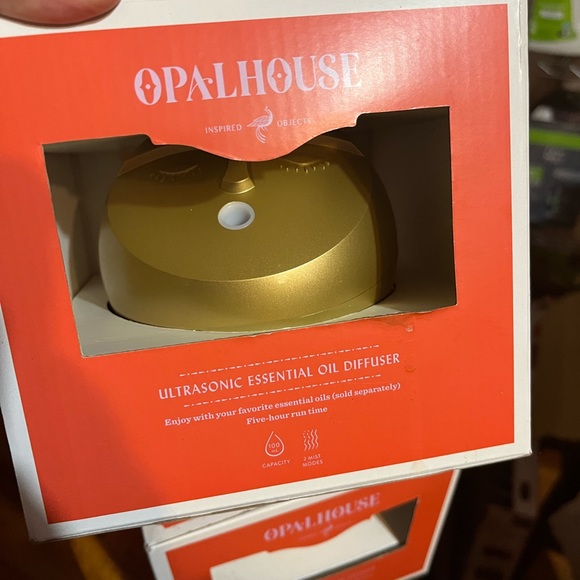 Diffusers - Picture 3 of 3